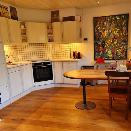 L'Amour Pur Schoorl Bilik gambar