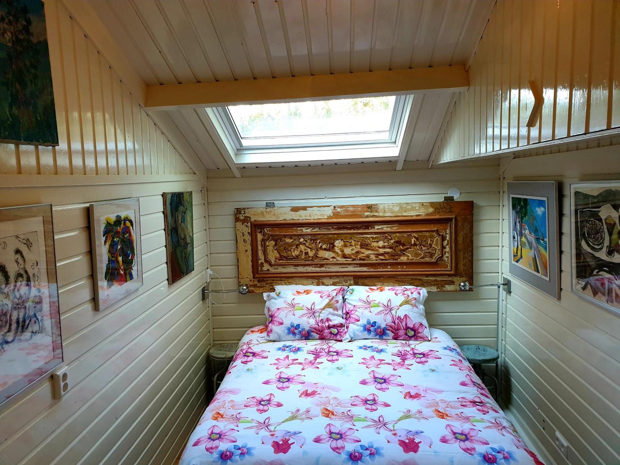 L'Amour Pur Schoorl Bilik gambar