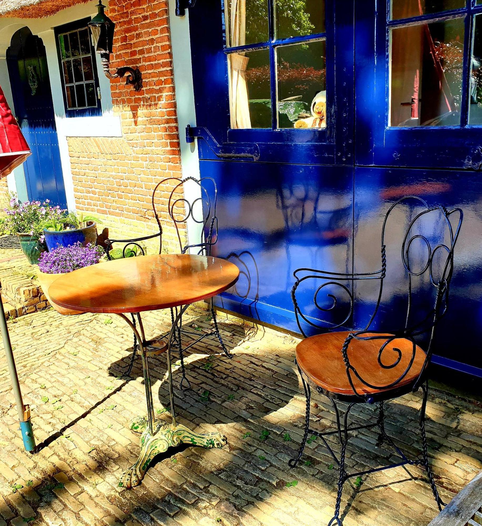 L'Amour Pur Schoorl Bilik gambar